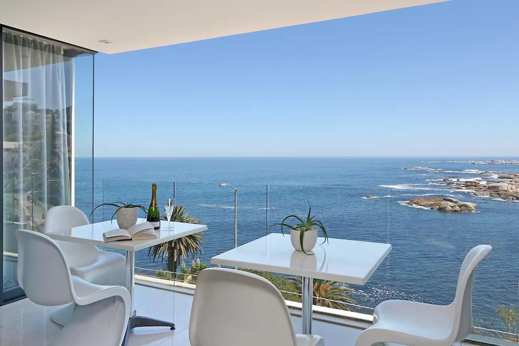 ***** Bed & Breakfast Azamare Guest House Cape Town South Africa