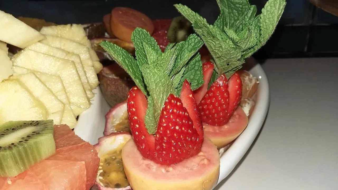 ケープタウン アザマレ ラグジュリー ゲスト ハウス Bed & Breakfast